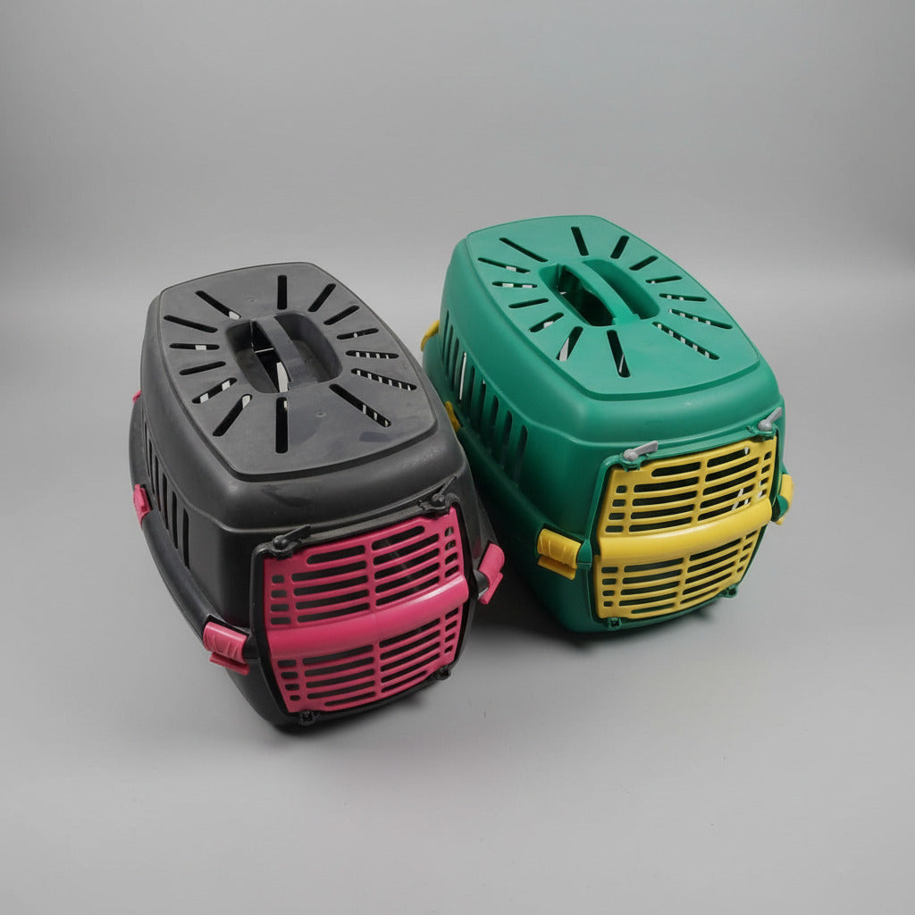 Joy Cat Premium Pet Carrier – Durable, Well-Ventilated Travel Box for Cats and Small Dogs